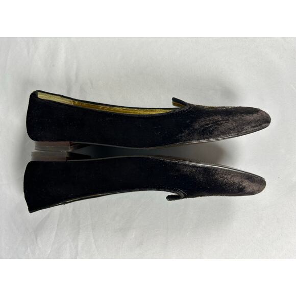Unisa  dark black Velvet Flats Gold Embroidered Badger Womens 7 academia￼ - Picture 6 of 9